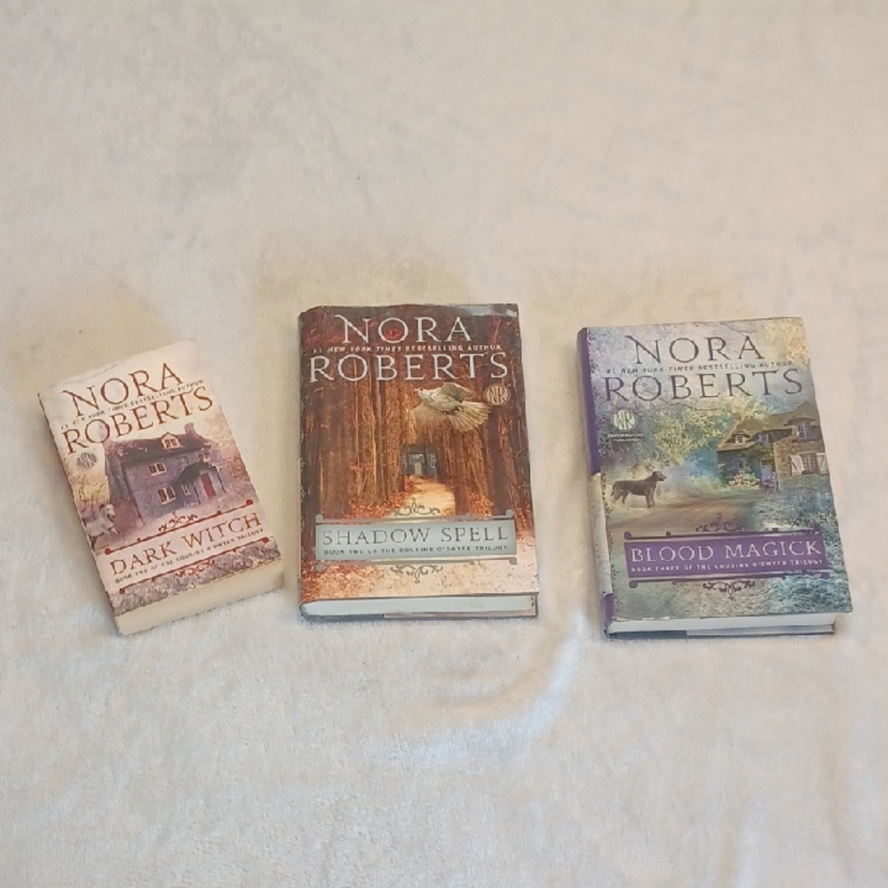 Nora Roberts Book Trilogy Set